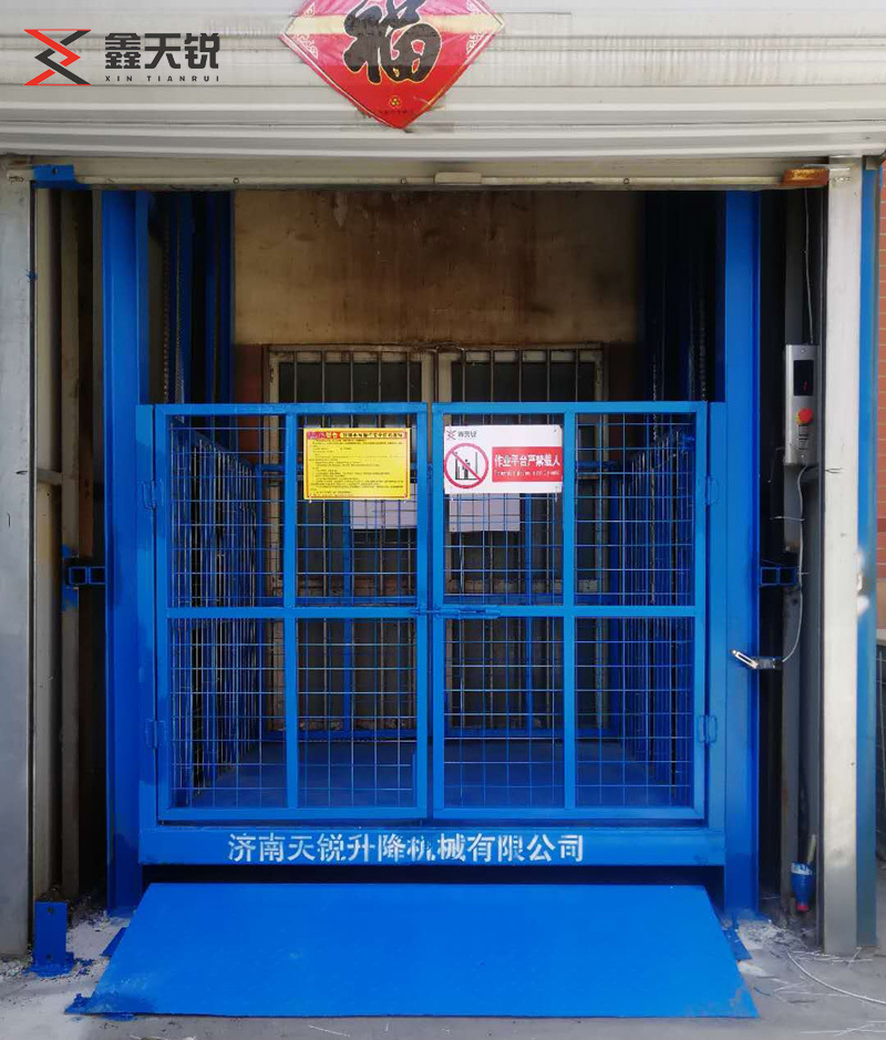 贵州导轨式升降机
